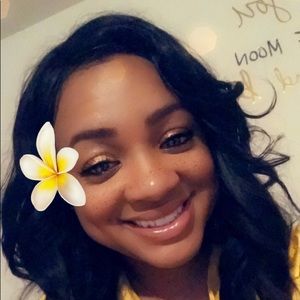 Meet your Posher, Toni